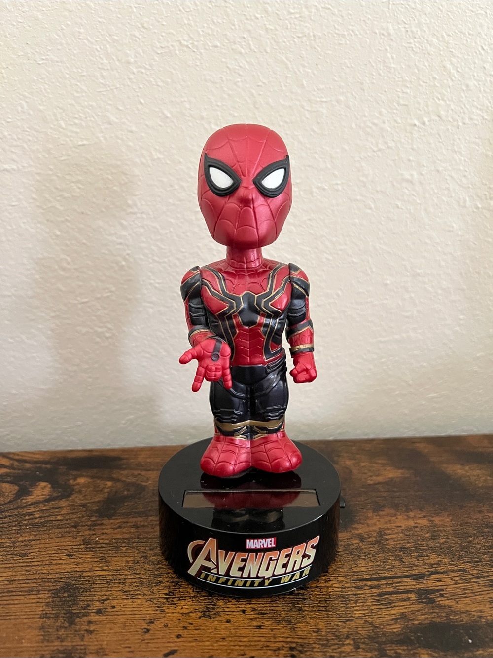 Marvel Neca Spider-Man Bobblehead Body Knocker Iron Spider